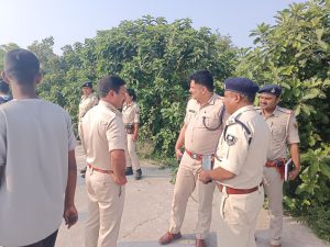 रेल ट्रेक
