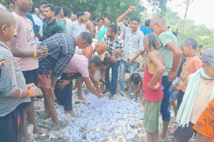 VVPAT पर्चियां